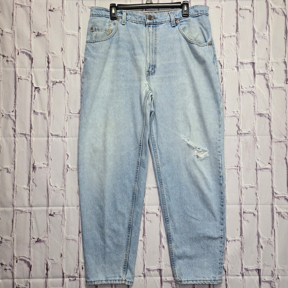 Vintage 90s Levis 560 Loose Fit Tapered Leg Jeans Men 36x30 Light Wash Denim USA - Picture 1 of 16